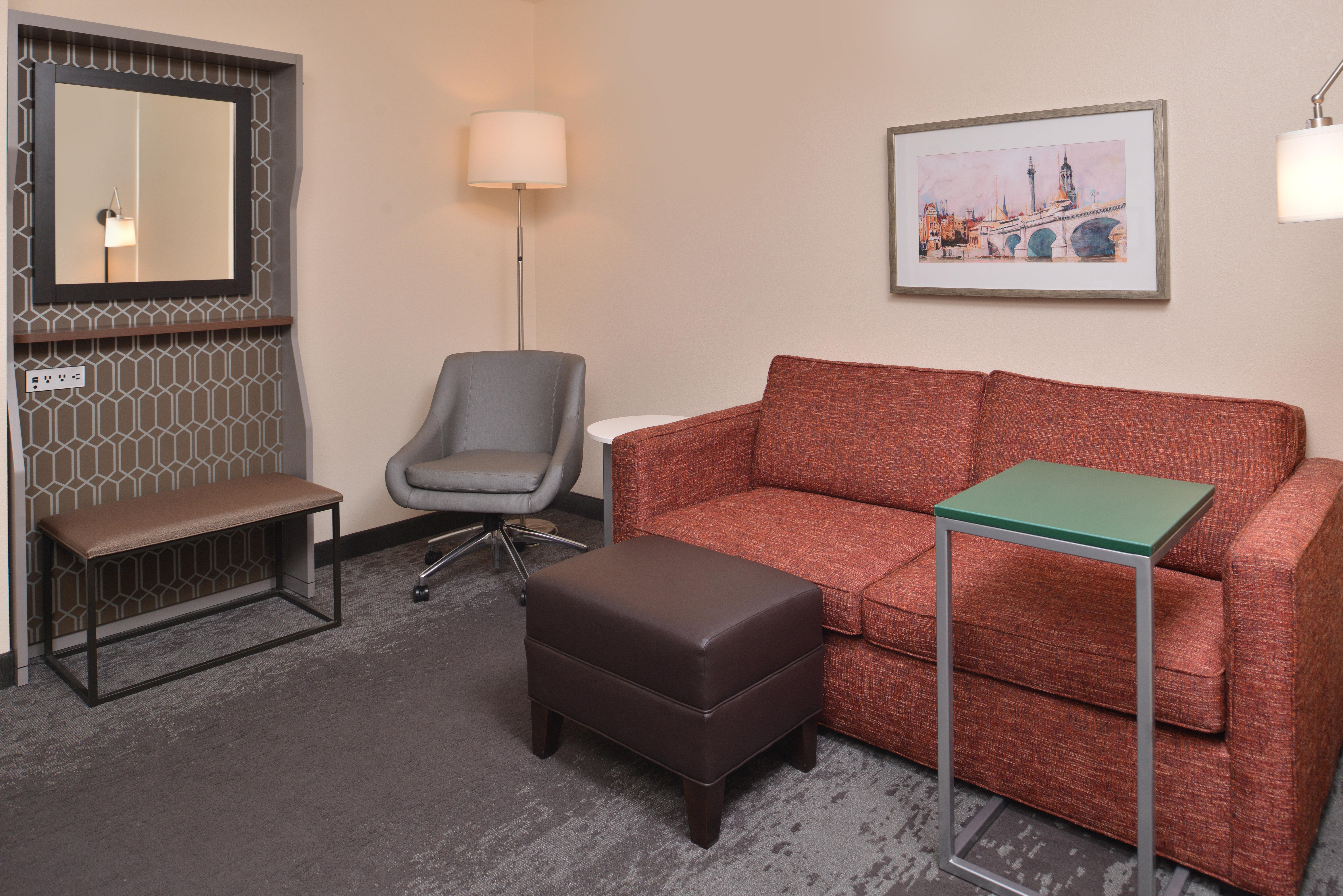 Holiday Inn & Suites Raleigh Cary By Ihg Bagian luar foto