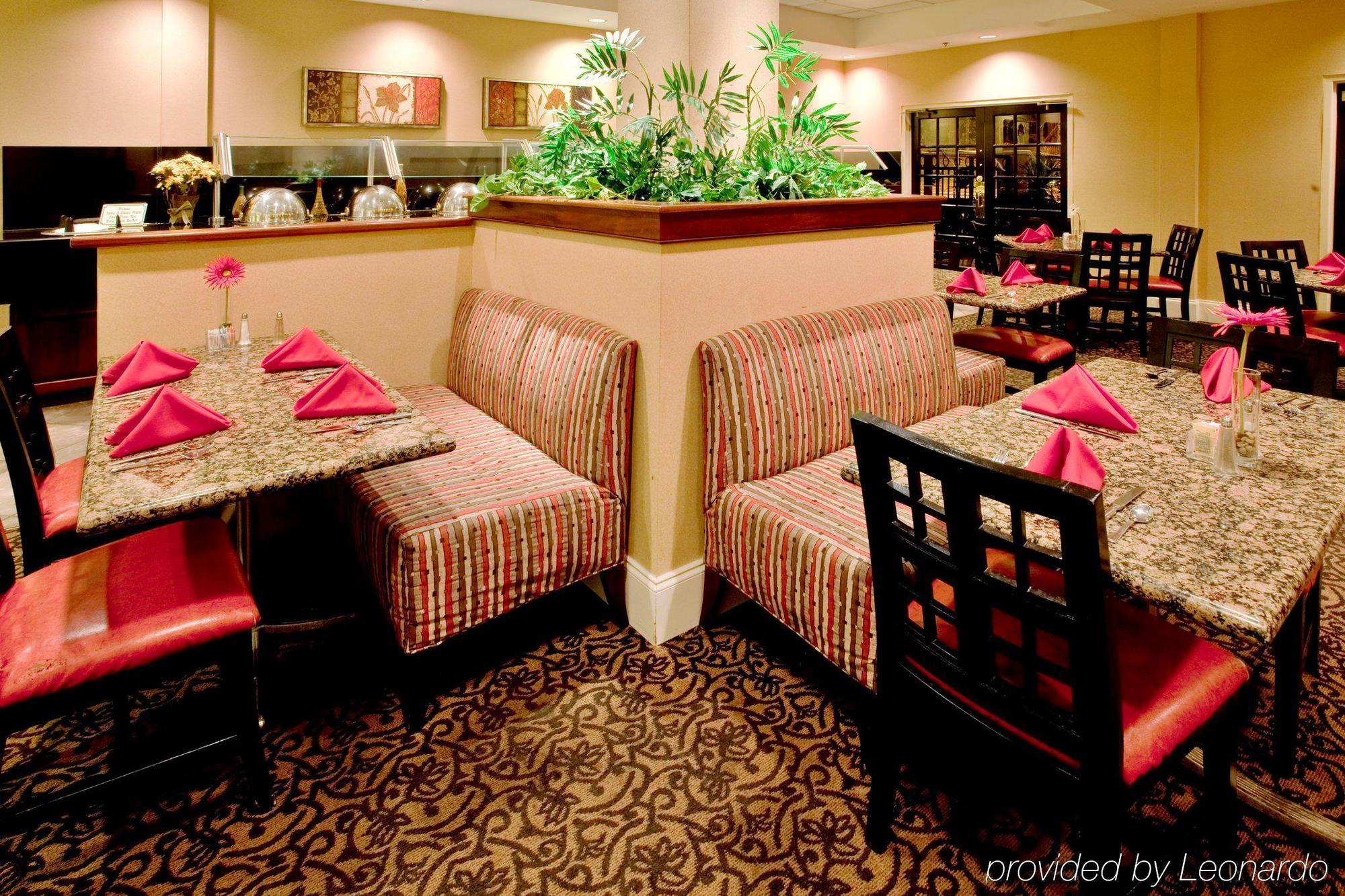 Holiday Inn & Suites Raleigh Cary By Ihg Restoran foto